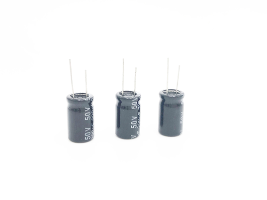 Конденсаторы SMR 220UF 50V радиальные алюминиевые электролитические 10X17MM