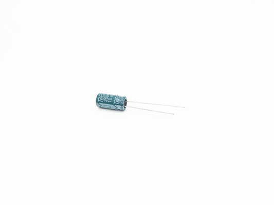 Конденсатор электролитических конденсаторов 8X16MM 10UF 200V RoHS низкий ESR