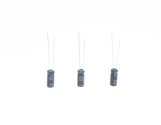 Цепи миниатюрного конденсатора 1UF25V 5X11MM высокотемпературные