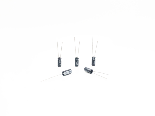 33UF35V миниатюрный тип руководства конденсатора 5x11mm радиальный 2000 часов