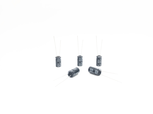 Алюминиевые электролитические конденсаторы 100UF63V 8X14mm