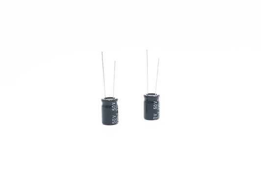 Алюминиевый допуск электролитического конденсатора 20% 10X13mm 220uf 50v