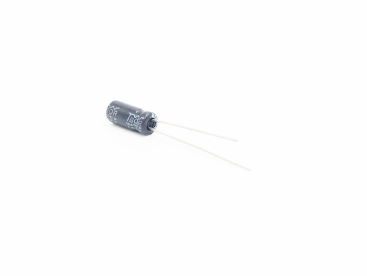 Допуск электролитического конденсатора ISO14001 20% 1UF 25V радиальный