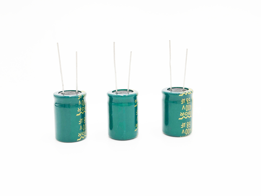 ISO9001 18x30mm 5000 часов конденсаторов 68UF 400V радиального руководства электролитических